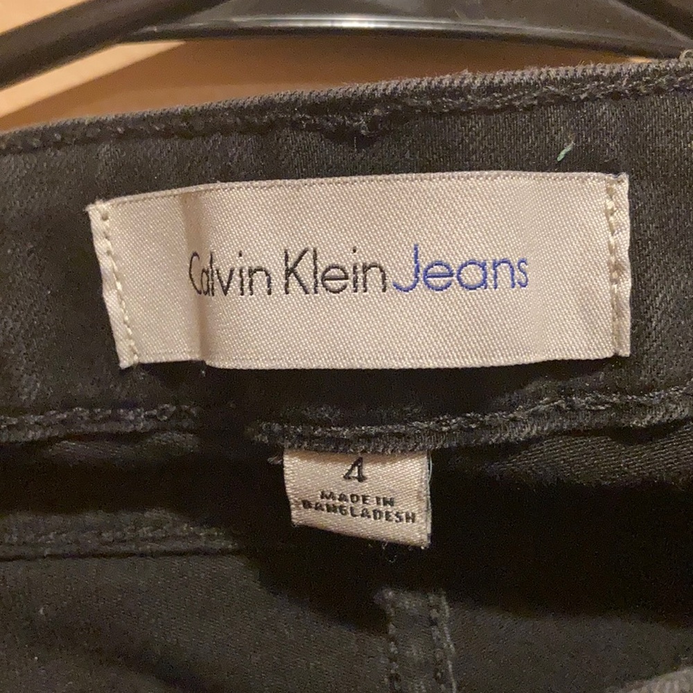 Jeans - Picture 2 of 4
